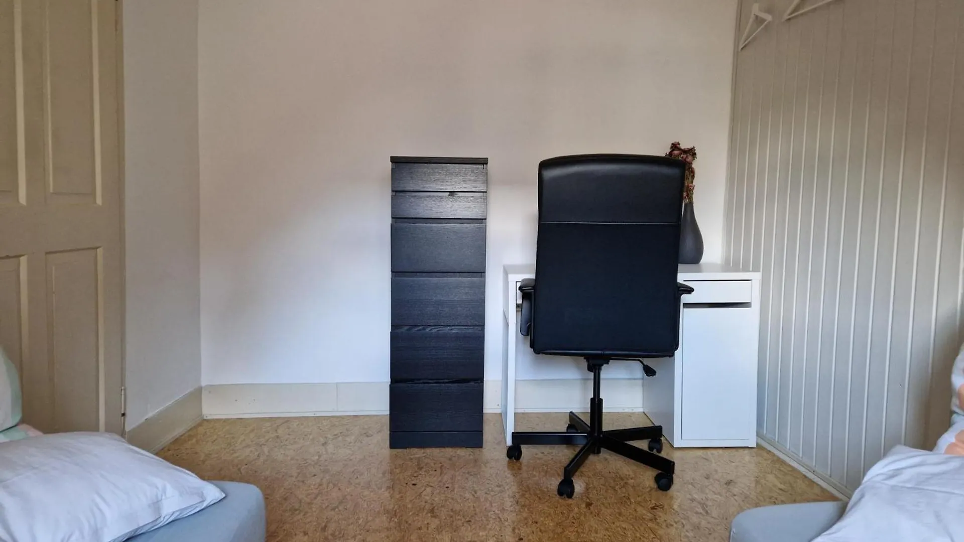 9Ter Riese Dachgeschoss-Fewo Miltenberg Apartment