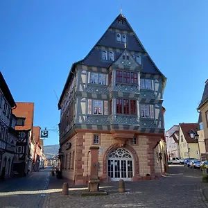 Zum Riesen - Aelteste Fuerstenherberge Deutschlands Miltenberg